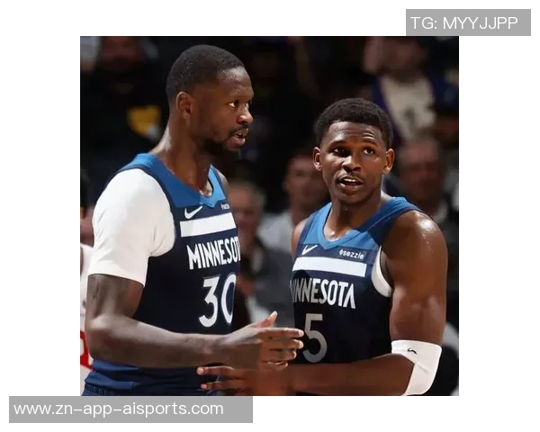 兰德尔表现稳定11投6中贡献14分4篮板1助攻1抢断助力球队胜利 兰德尔表现稳定11投6中贡献14分4篮板1助攻1抢断助力球队胜利