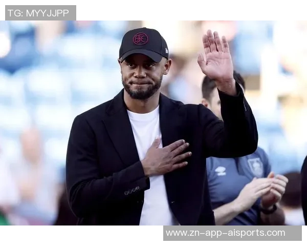 孔帕尼续约拜仁两年引发热议曾遭吧友质疑实力现状逆袭 孔帕尼续约拜仁两年引发热议曾遭吧友质疑实力现状逆袭