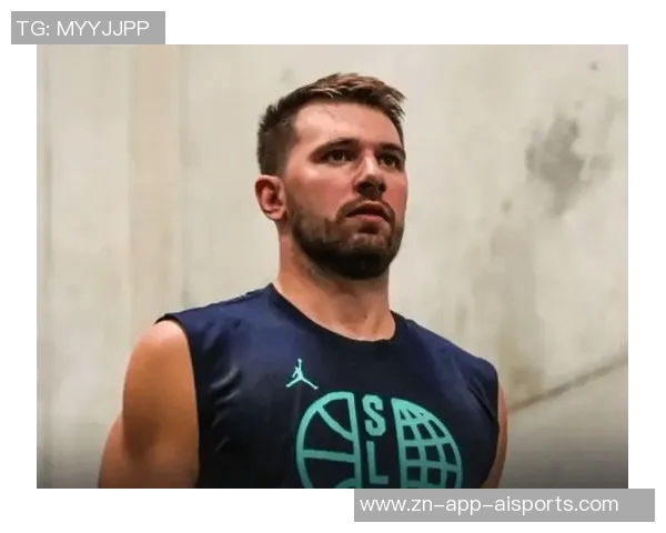 司机与东契奇首秀表现抢眼弗拉格能否超越两位新星的精彩数据 司机与东契奇首秀表现抢眼弗拉格能否超越两位新星的精彩数据