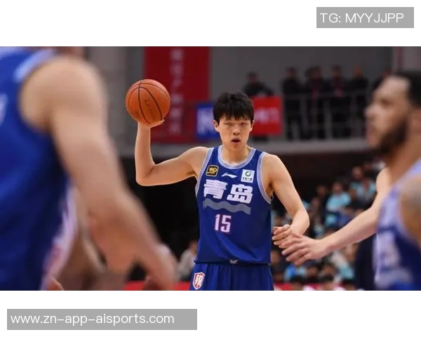 苏群分析曾凡博与杨瀚森的训练环境差异及其对成长的影响 苏群分析曾凡博与杨瀚森的训练环境差异及其对成长的影响